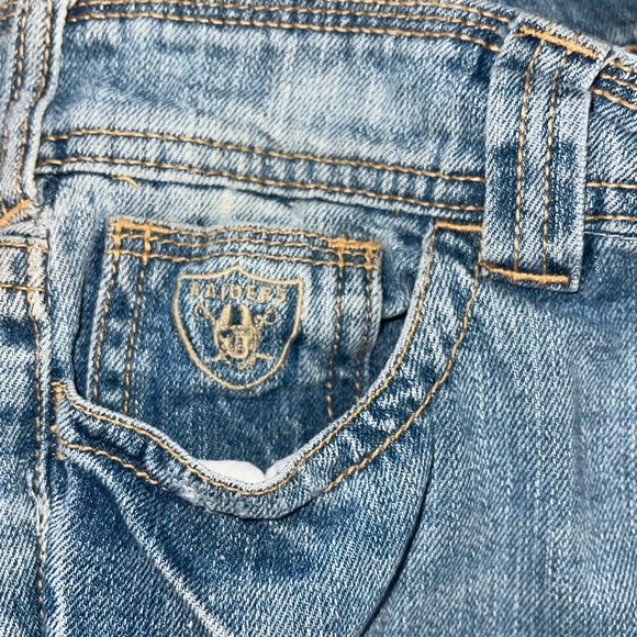 Raiders Boot cut Distressed Light Wash Jeans size 27 - Picture 4 of 6